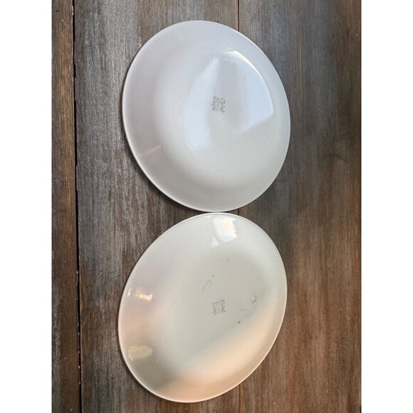 2 Vintage White Plates With Blue Floral Design 8" Diameter Dinnerware - Picture 9 of 9